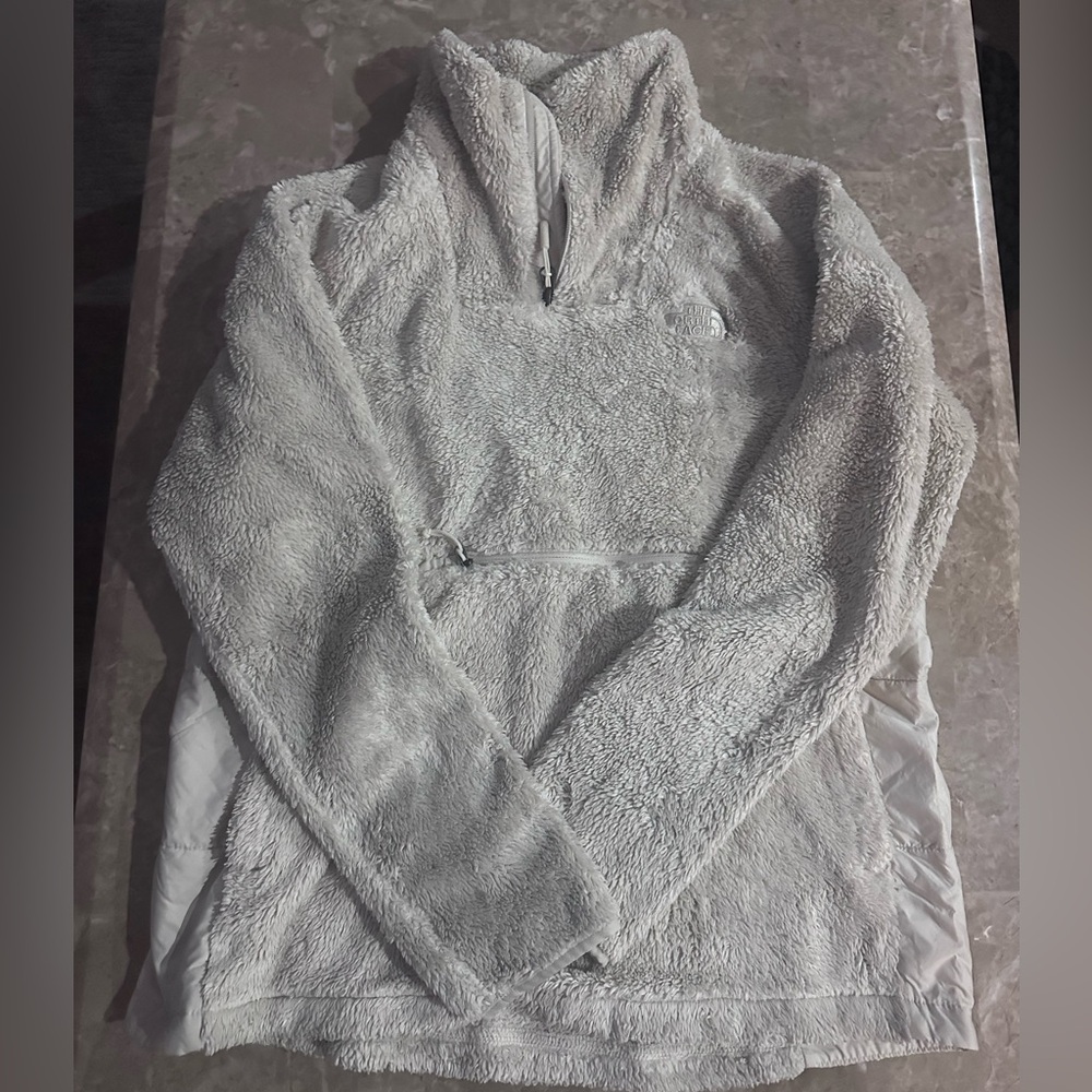 The North Face Cream Fleece Pullover